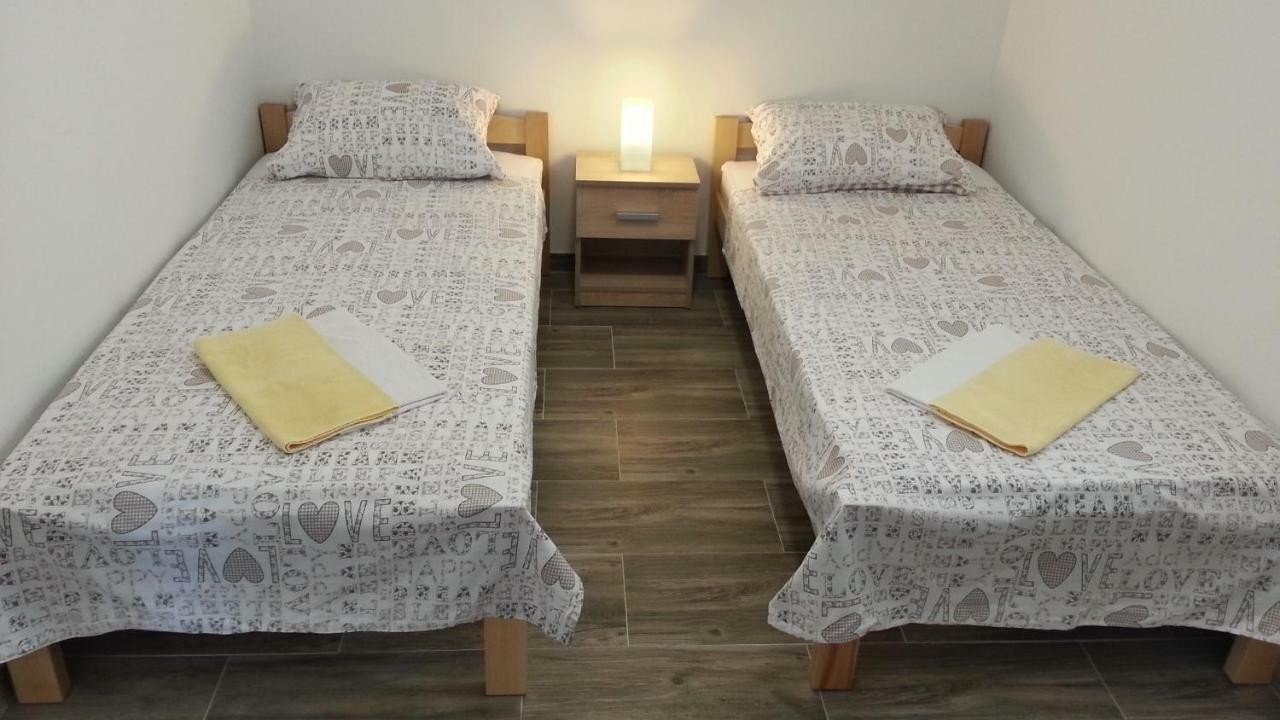Kiwi & Olive Apartman Brela Kültér fotó