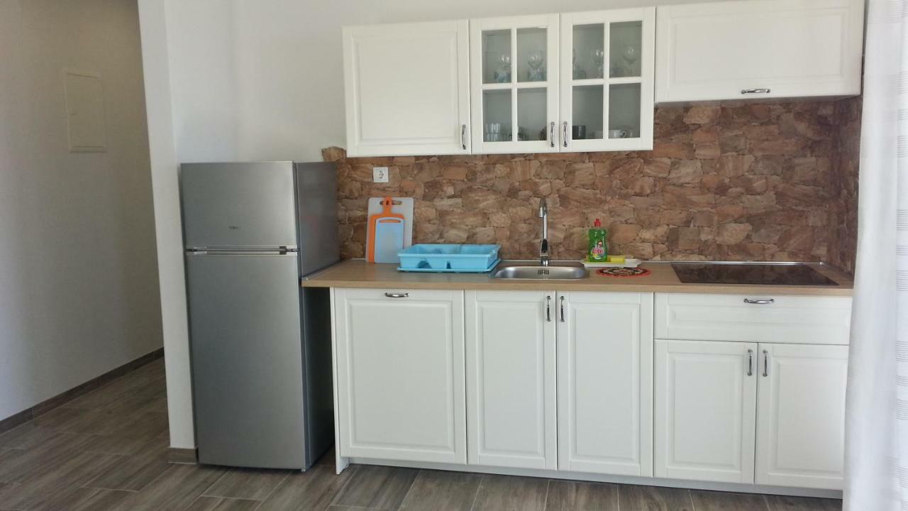 Kiwi & Olive Apartman Brela Kültér fotó